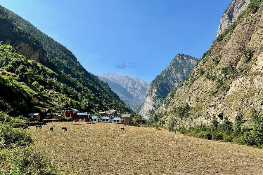 Deng village of Manaslu Circuit Trek
